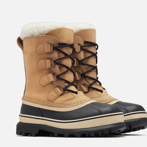 Sorel Caribou Tan and Black Winter Boots size 6